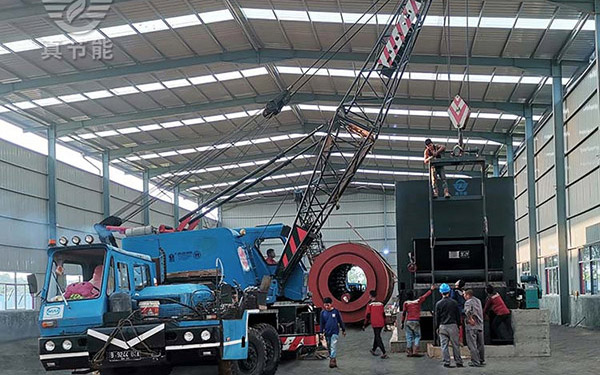 發酵飼料烘干設備吊裝現場